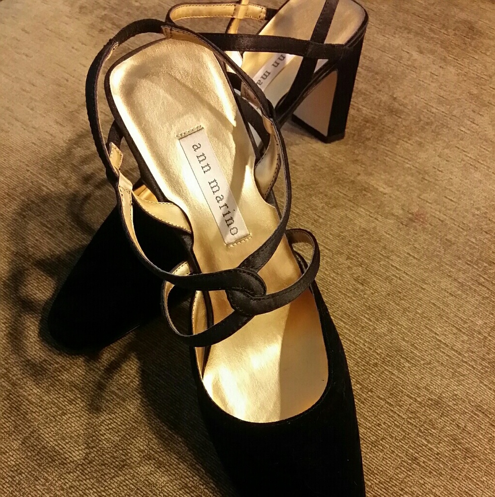 Ann Marino dress shoes